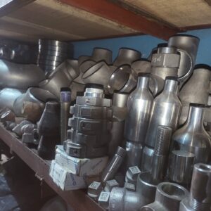 Mixed Pipe Components and Valves